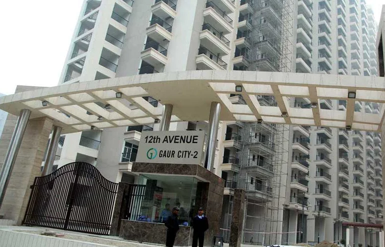 gaur city 12th avenue resale